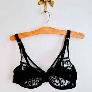 Sexy black lace Simone Pérèle bra | 34 D